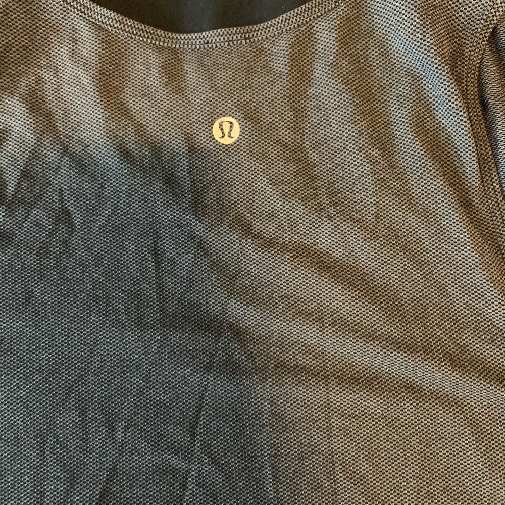 Gray Lululemon crop top tank